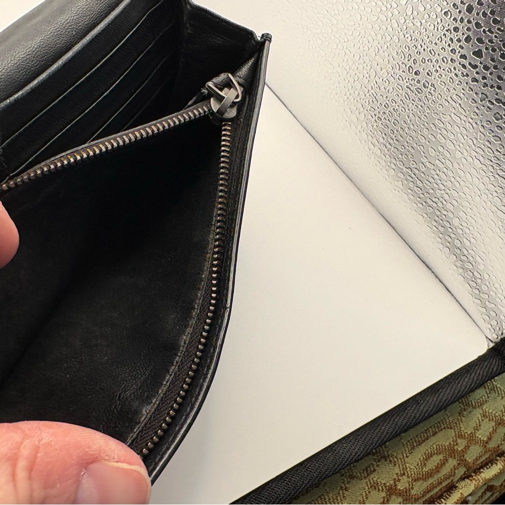 Bottega Veneta Intrecciato Leather Flap Wallet dark navy Wallet-unique - Picture 11 of 13